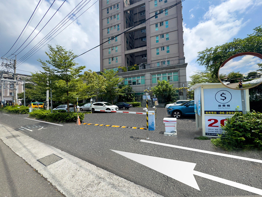 東勢區停一停車場-2