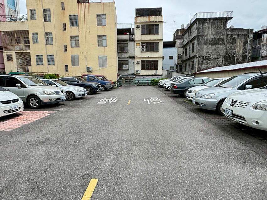 東勢停十停車場2